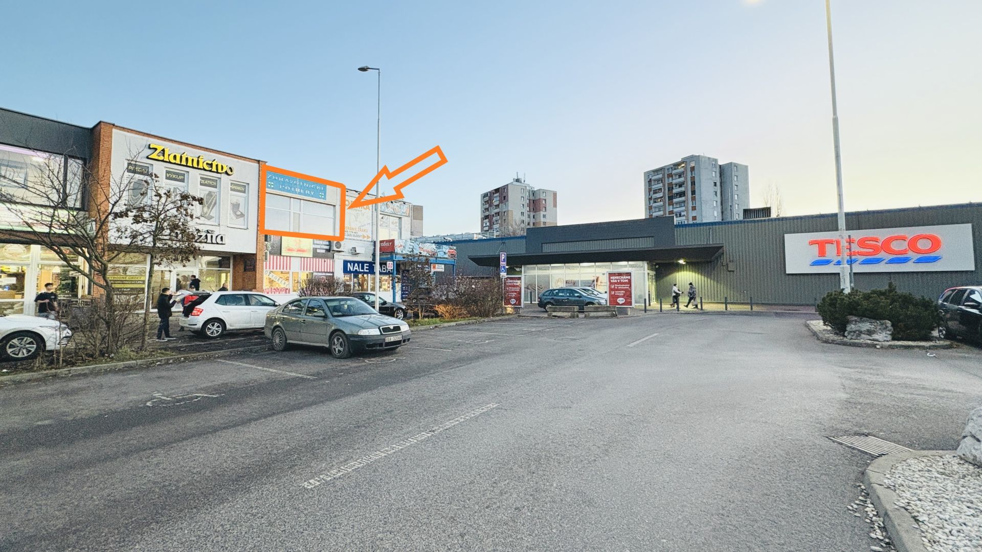 Predaj: Obchodný priestor 75,82m2, ul. Hollého, Šaľa – Veča pri TESCU