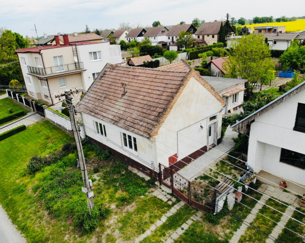 Rodinný 4-izbový dom, pozemok 352m2, Veľký Grob, okr. Galanta