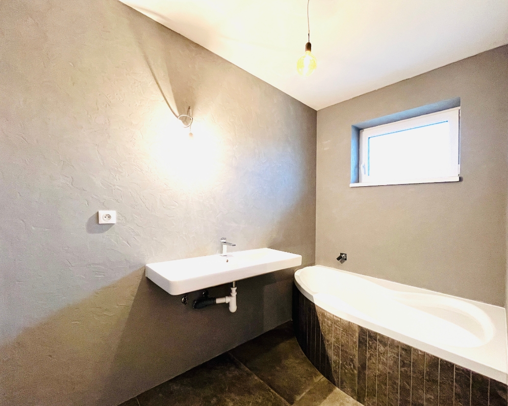 Rodinný 4-izbový dom, pozemok 669m2, Hurbanova Ves, okr. Senec