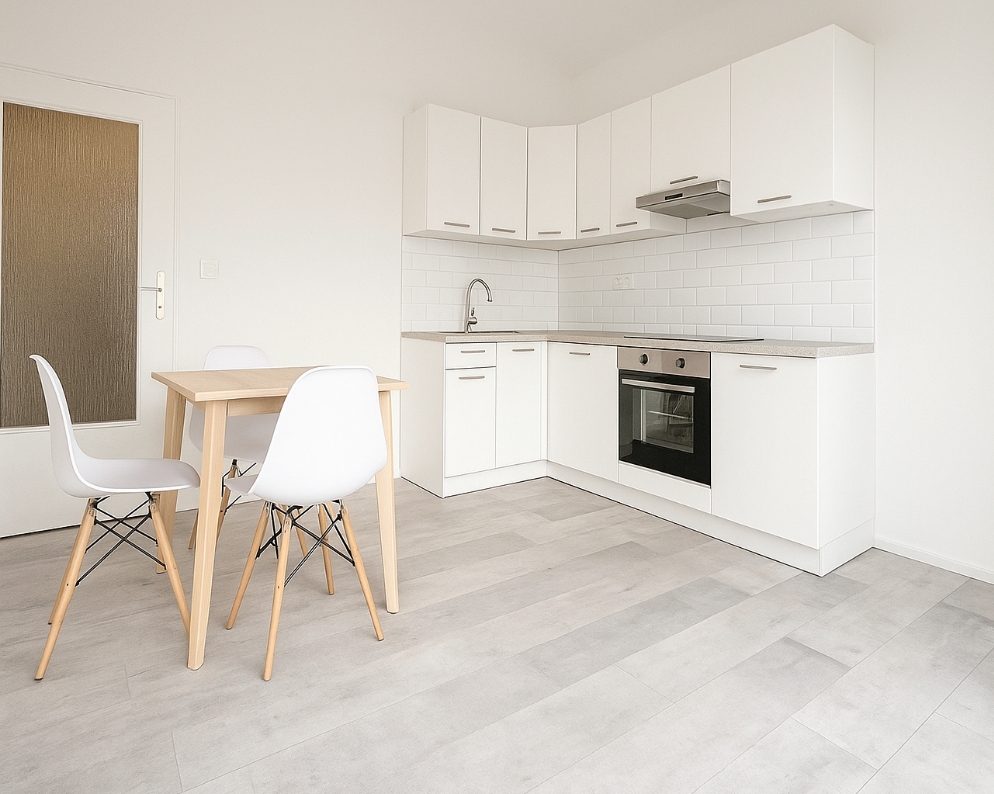 3-izb.byt 58 m2 s balkónom J. Farkaša, Senec + samostatná garáž